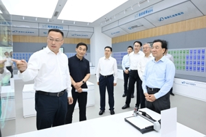 信长星在全国高校信息通信区域技术转移转化中心（江苏）调研