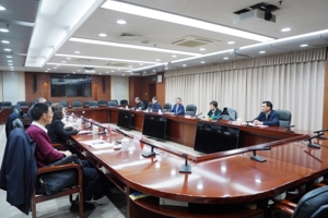 省教育厅邀请省人大代表、省政协委员共商教育强省建设