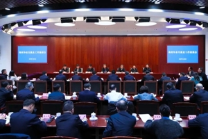 江苏省教育厅在高校毕业生就业工作座谈会上作交流发言