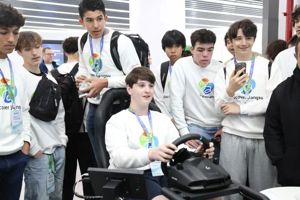 阳春三月迎客来：2026年“锦绣江苏·美国青少年交流营”迎来首批美国师生