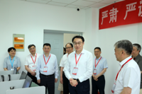 副省长赵岩检查高考评卷工作