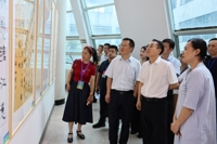 江苏省第八届中小学生艺术展演活动优秀艺术作品展在连云港市开幕