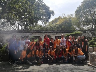 photo1