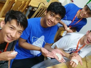 photo1